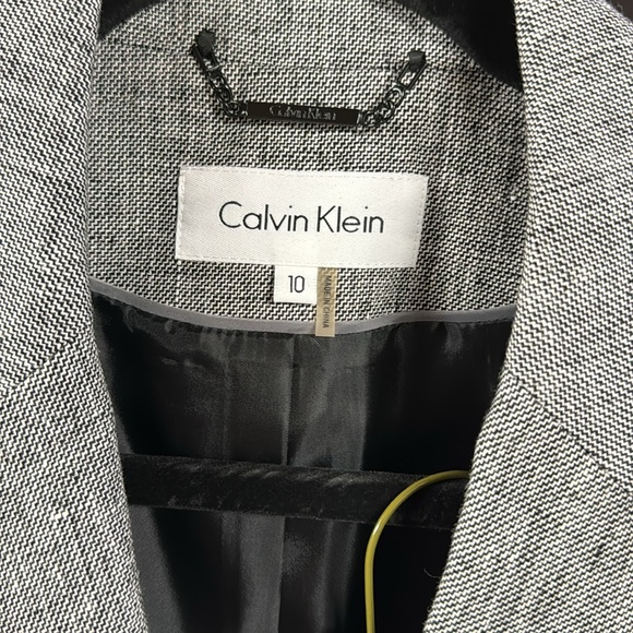 Calvin Klein Gray Short Sleeve Suit with Skirt - Picture 2 of 6